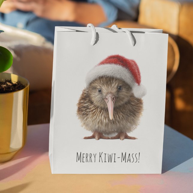 Cute Christmas Kiwi, custom Medium Gift Bag (Creator Uploaded)