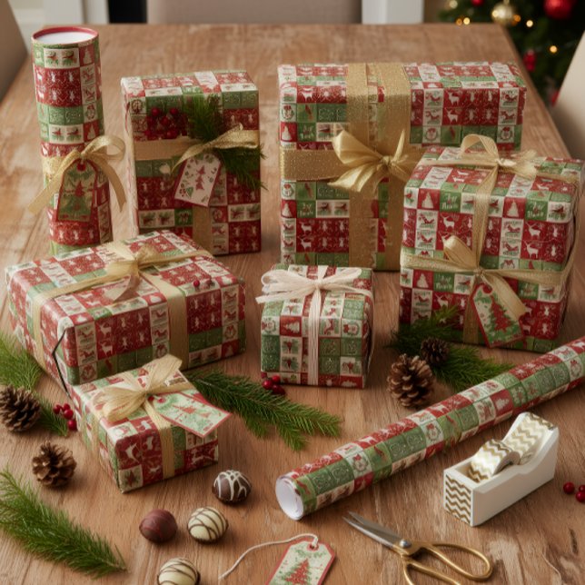 Cute Christmas Patchwork Wrapping Paper (Creator Uploaded)