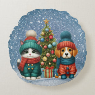 Cute Christmas puppy & kitten Round Cushion