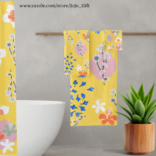 Cute colourful retro flowers l Yellow Bath Towel Set