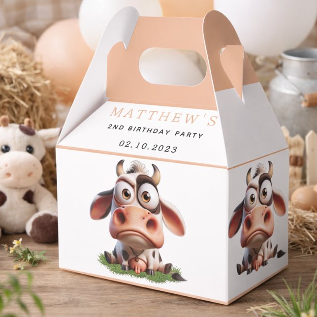 Cute Cow Farm Animals 2nd Birthday Party Favour Box (Cute Cow Farm Animals 2nd Birthday Party Favor Boxes
)