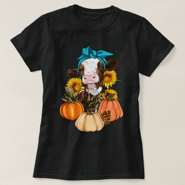 Cute Cow Farm Pumpkin Farm Fall Thanksgiving Farme T-Shirt (Design Front)