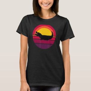 Cute Crocodile Alligator Retro Sunset Reptile Mum T-Shirt
