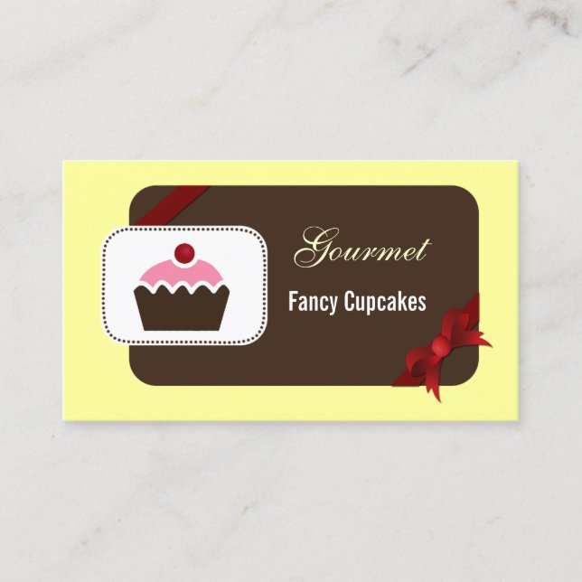 cute cupcakes red business cards (Front)