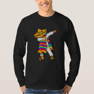 Cute Dabbing Mexican Poncho Cinco De Mayo Costume T-Shirt