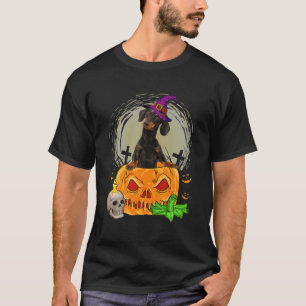 Cute Dachshund Witch Pumpkin Halloween Dog Lover T-Shirt
