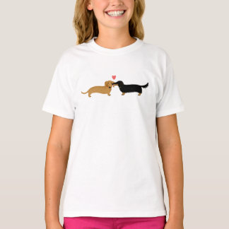 Cute Dachshunds Smooch | Wiener Dogs Love T-Shirt
