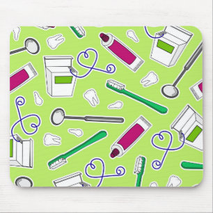 Cute Dentist / Dental Hygienist Love Green Purple Mouse Pad