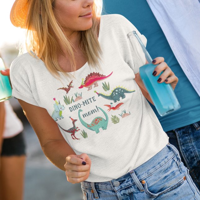 Cute dinosaur dino-mite mum birthday party T-Shirt (Cute dinosaur dino-mite mom birthday party T-Shirt)