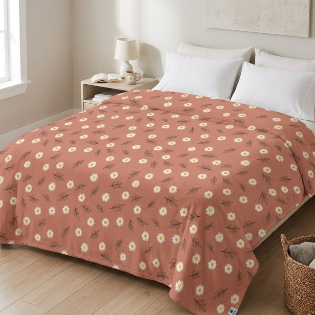 Cute Dusty Rose Daisy Floral Pattern Throw Blanket (Creator Uploaded)
