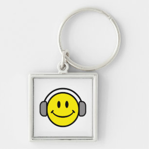 cute face with headphones key ring