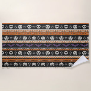Cute, fair isle/colorwork Halloween skull & bats Beach Towel