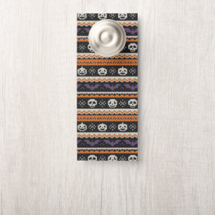 Cute, fair isle/colorwork Halloween skull & bats Door Hanger