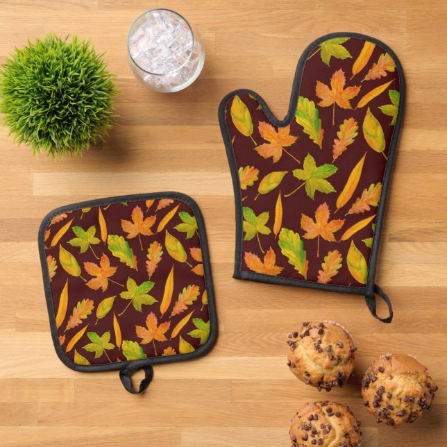 Cute Fall Seasonal leaf pattern kitchen  Oven Mitt & Pot Holder Set (Top Down)