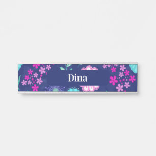 Cute floral pattern background door sign