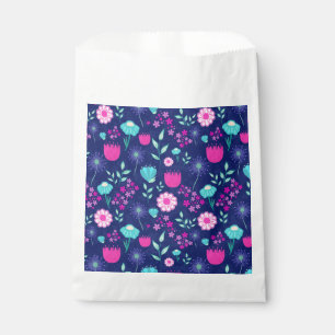 Cute floral pattern background favour bag
