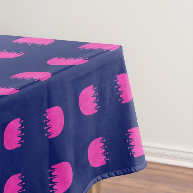 Cute floral pattern background tablecloth (In Situ)