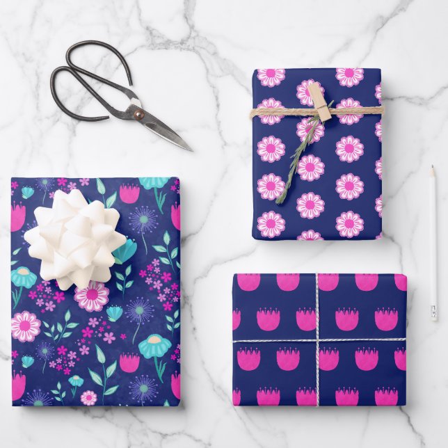 Cute floral pattern background wrapping paper sheet (Front)