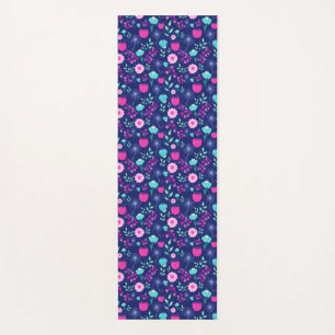 Cute floral pattern background yoga mat