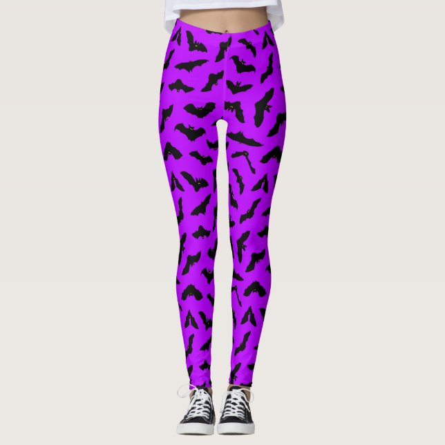 Cute Flying Bats Purple Bat Pattern Halloween Leggings (Front)