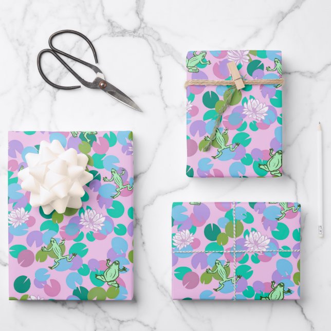 Cute frog art wrapping paper with pink background (Front)