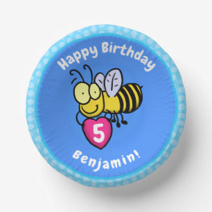 Cute funny bee with heart cartoon illustration paper plate