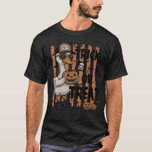 Cute Funny Silly Goose Trick or Treat Duck Preppy T-Shirt