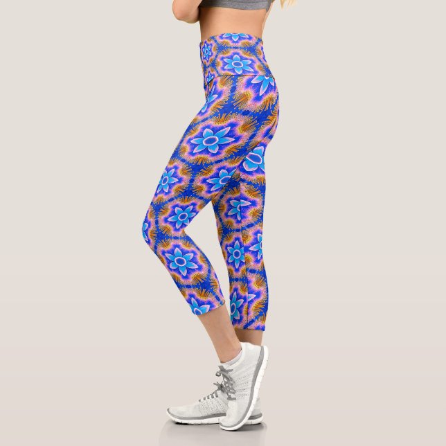 Cute Furry Flowers Pattern Capri Leggings (Left)