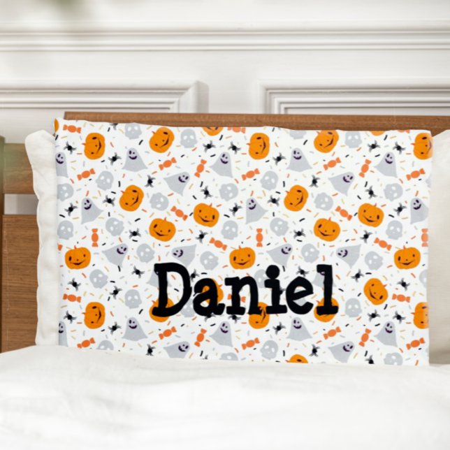 Cute Ghost and Pumpkin Halloween Pillowcase (Bring Halloween fun to bedtime)