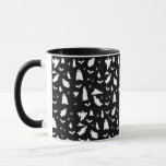 Cute Ghost, Bats & Spiders Halloween Pattern Mug<br><div class="desc">A cute black and white ghost,  bats and spiders pattern. A perfect design for anyone who loves cute illustrations of ghosts,  bats,  spiders and Halloween themed art. An ideal ghost pattern design for Halloween parties,  October Birthday parties,  Halloween home décor and gifts.</div>