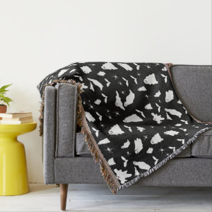 Cute Ghost, Bats & Spiders Halloween Pattern Throw Blanket