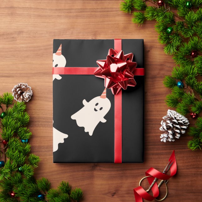Cute ghost pattern Halloween themed Wrapping Paper (Holiday Gift)