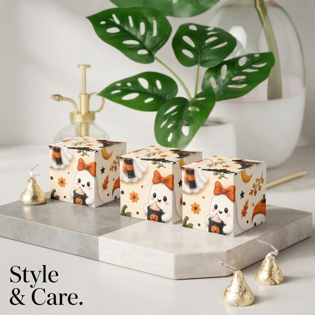 Cute Ghost & Pumpkin Halloween Pattern Classic Favour Box (Cute Ghost & Pumpkin Halloween Pattern Classic Favor Boxes)