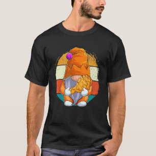 Cute Gnome Love Fried Chicken Fast Food Vintage Re T-Shirt