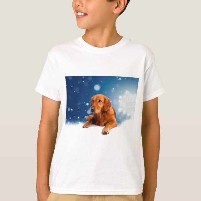 Cute Golden Retriever Dog Sitting in Snow Stars T-Shirt (Front)