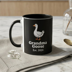 Cute Grandma Goose Est Year Minimalist Goose Mug