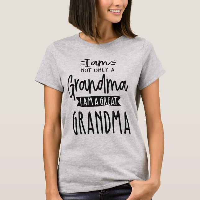 Cute Great Grandma Funny Great Grandma Gift T-Shirt (Front)