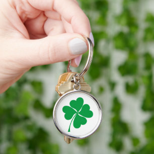 Cute green lucky 4 leaves heart clover shamrock key ring