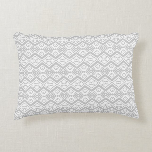 Cute grey zigzag pattern  decorative cushion (Front)
