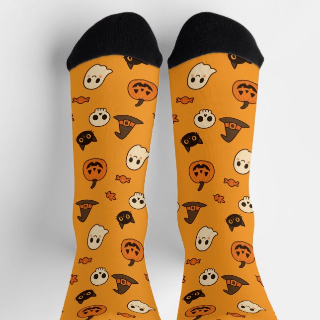 Cute Halloween Pattern – Pumpkins, Ghosts & Cats Socks (Top)