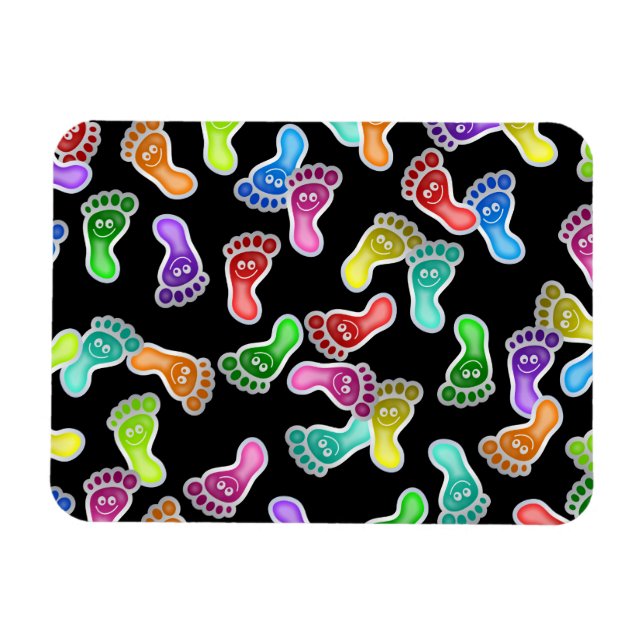 Cute Happy Smiling Feet Wallpaper Magnet (Horizontal)