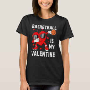 Cute Heart Dabbing American Basketball Valentines T-Shirt