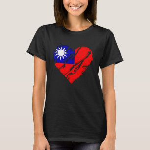 Cute Heart Taiwanese Flag I Love Taiwan  Taiwan T-Shirt