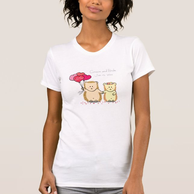Cute hedgehogs with balloons, newly married couple T-Shirt (Front)