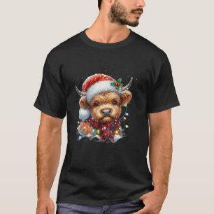 Cute Highland Baby Cow Christmas Lights Merry Brig T-Shirt
