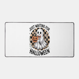 Cute Highland Cow Halloween (2) Desk Mat