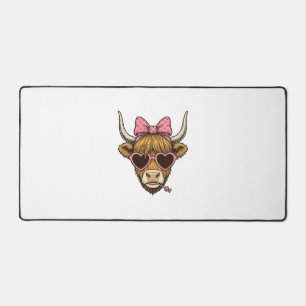 Cute Highland Cow Heart Glasses Vintage Shirt Desi Desk Mat