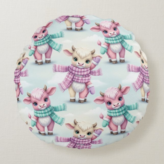 Cute Highland Cow Round Cushion (Front)