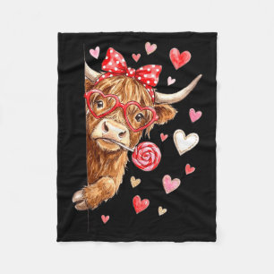 Cute Highland Cow Valentine Candy Heart Design Fleece Blanket