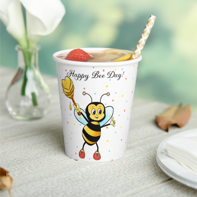 Cute Honey Bee with Heart & Confetti Birthday Paper Cups (Insitu)